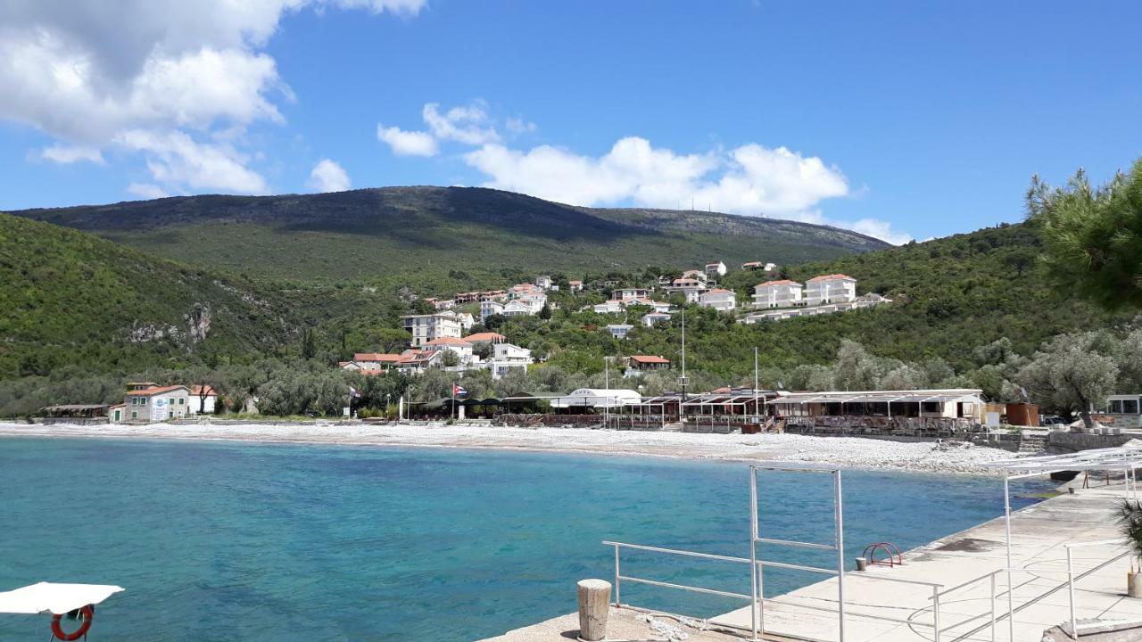 Apartmani Jovanovic Luštica Exterior foto